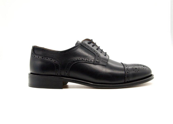 Derby Brogue in Black