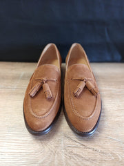 Tassel Med Brown Suede
