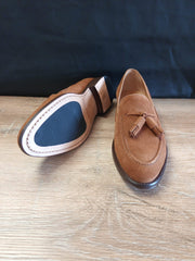 Tassel Med Brown Suede