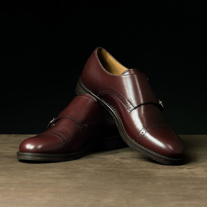 monk-burgundy-mujer
